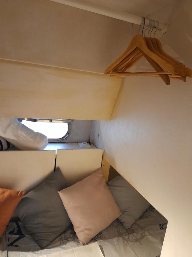 Barco Lucky Hotel ซานต์อาเตรียเดเบซอซ ภายนอก รูปภาพ